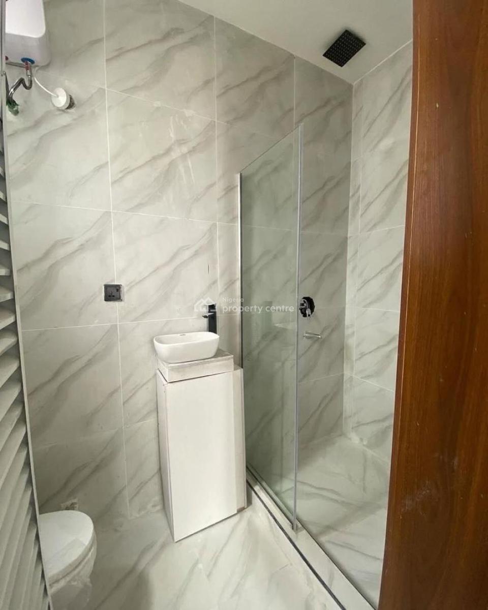 New 2 Bedrooms Apartment, Ologolo, Lekki, Lagos, Flat / Apartment for Rent