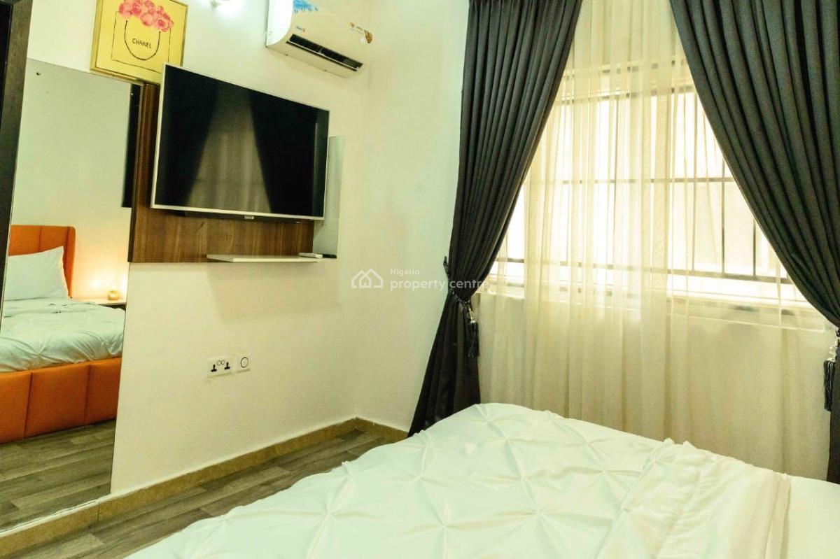 Lovely Fully Furnished 3 Bedroom Apartment with Bq, Prime Water Gardens, Off Freedom Way, Lekki Phase 1, Lekki, Lagos, Flat / Apartment for Rent