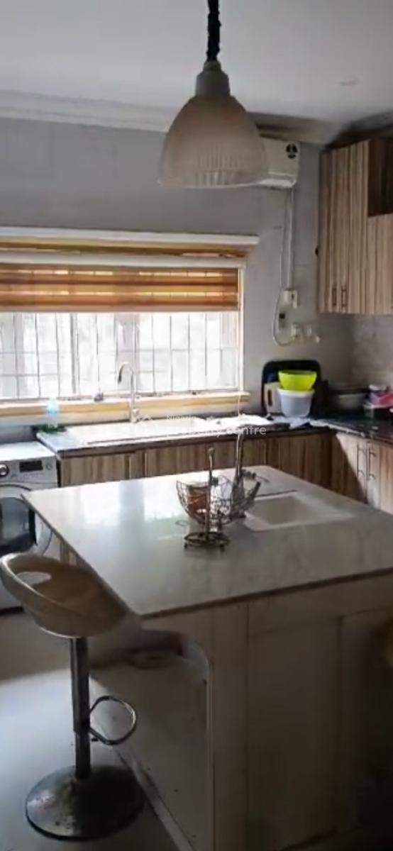 a Good Furnished & Serviced 3-bedroom Terrace Duplex + 1bq, Jabi, Abuja, Terraced Duplex for Rent