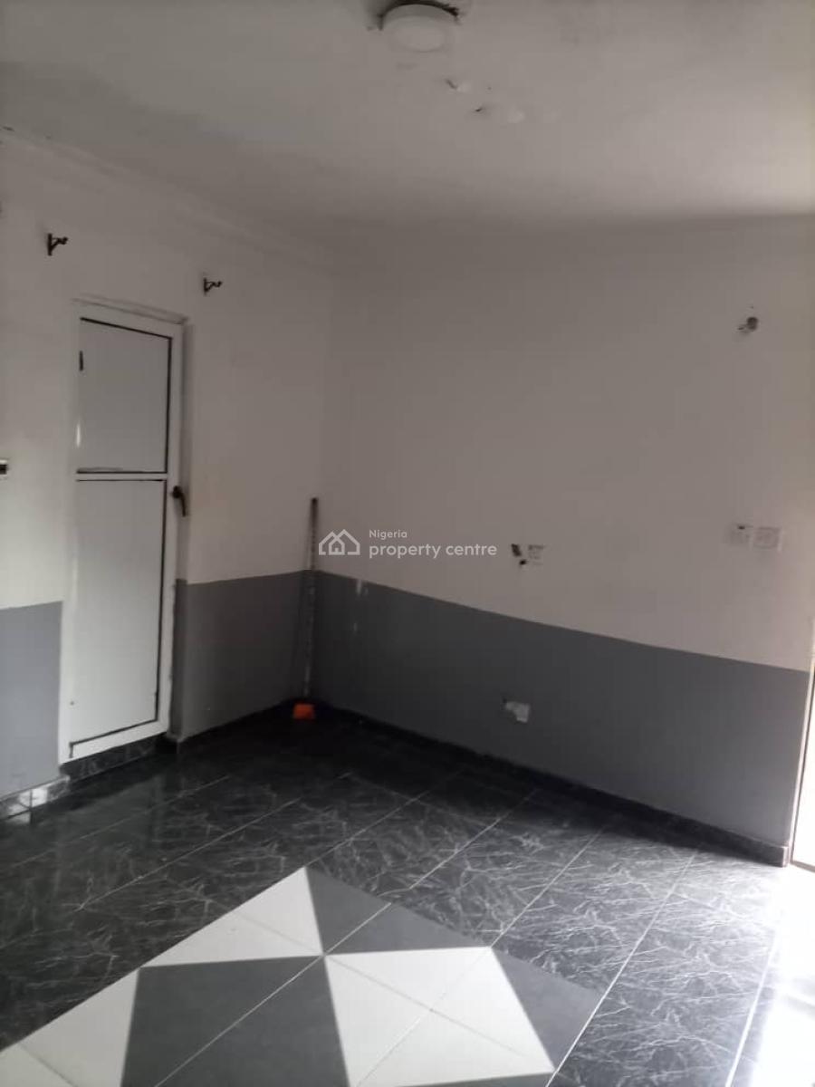 a Room Self Contain, Magodo, Lagos, Self Contain (single Rooms) for Rent