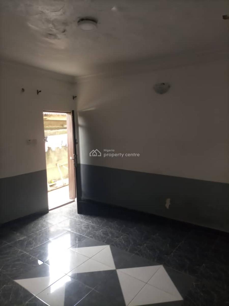 a Room Self Contain, Magodo, Lagos, Self Contain (single Rooms) for Rent
