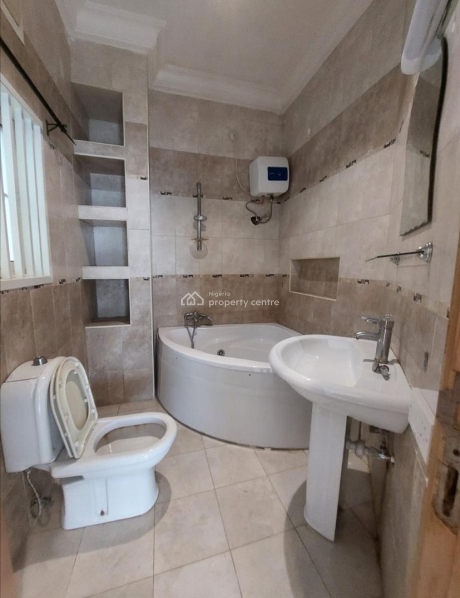 Spacious 3 Bedroom Flat with a Bq, Banana Island, Ikoyi, Lagos, Flat / Apartment for Rent