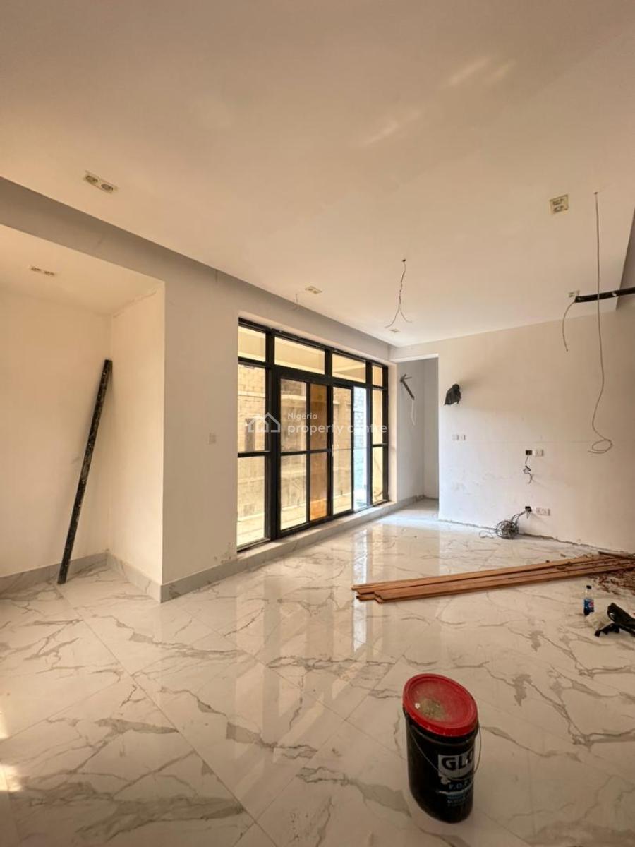 Spacious Luxury 4 Bedroom Terrace with a Bq in a Secure Environment, Lekki Phase 1, Lekki, Lagos, Terraced Duplex for Sale