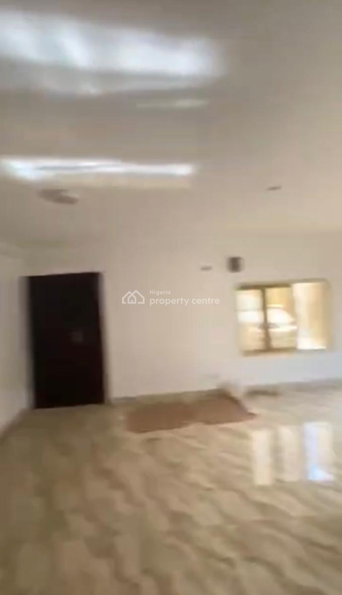 Executive Very Decent 3 Bedroom Flat, Maryland, Lagos, Flat / Apartment for Rent