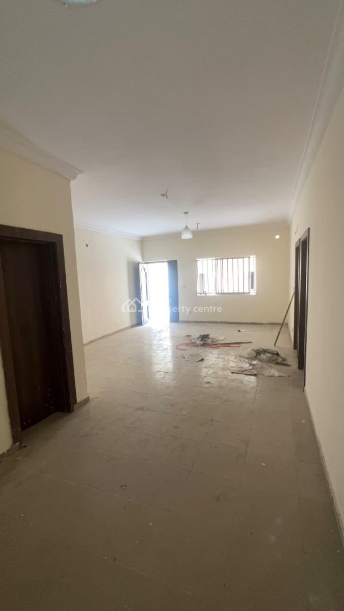 Spacious 3 Bedrooms, Ogidan, Sangotedo, Ajah, Lagos, Flat / Apartment for Rent