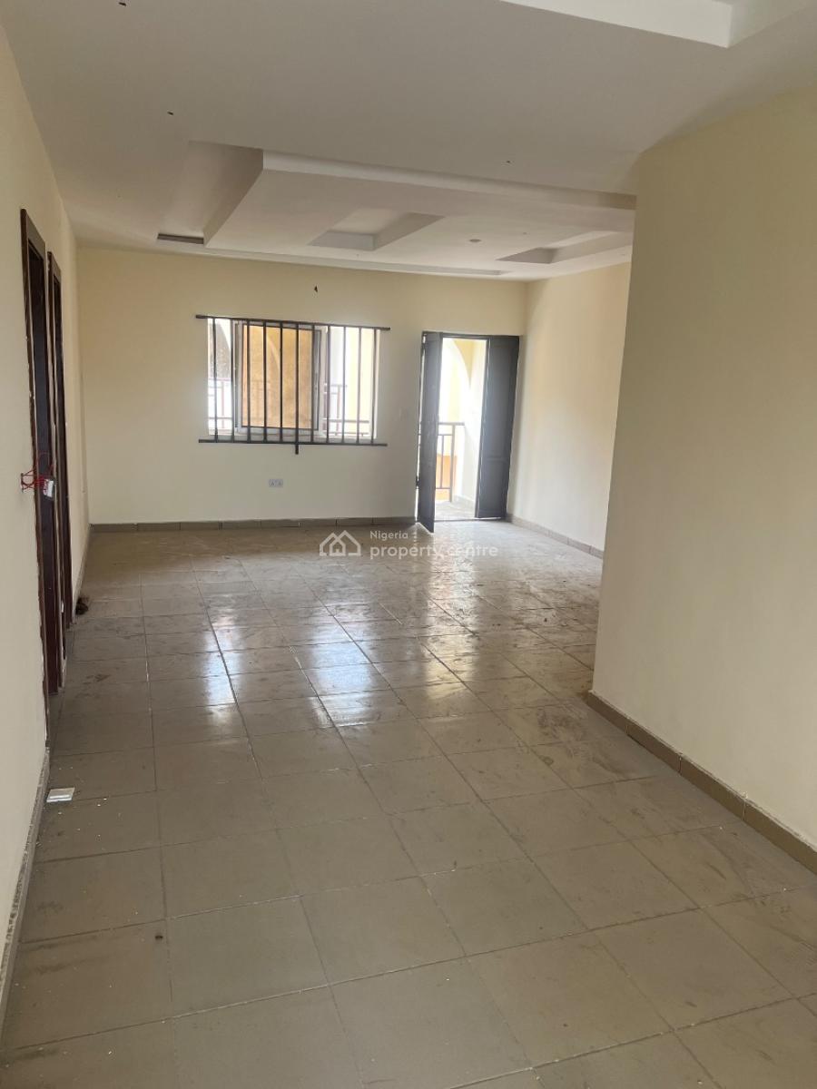 Spacious 3 Bedrooms, Ogidan, Sangotedo, Ajah, Lagos, Flat / Apartment for Rent