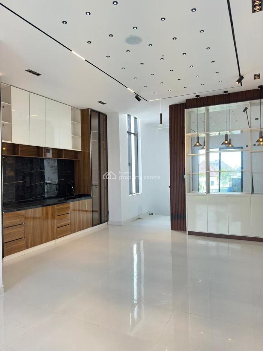 Massive Luxury 6 Bedroom Detached Duplex with a Swimming Pool, Chevron, Lekki, Lagos, Detached Duplex for Sale