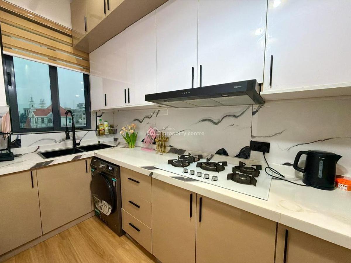 Fully Furnished and Serviced 2 Bedroom Apartment, Lekki Phase 1, Lekki, Lagos, Flat / Apartment for Rent