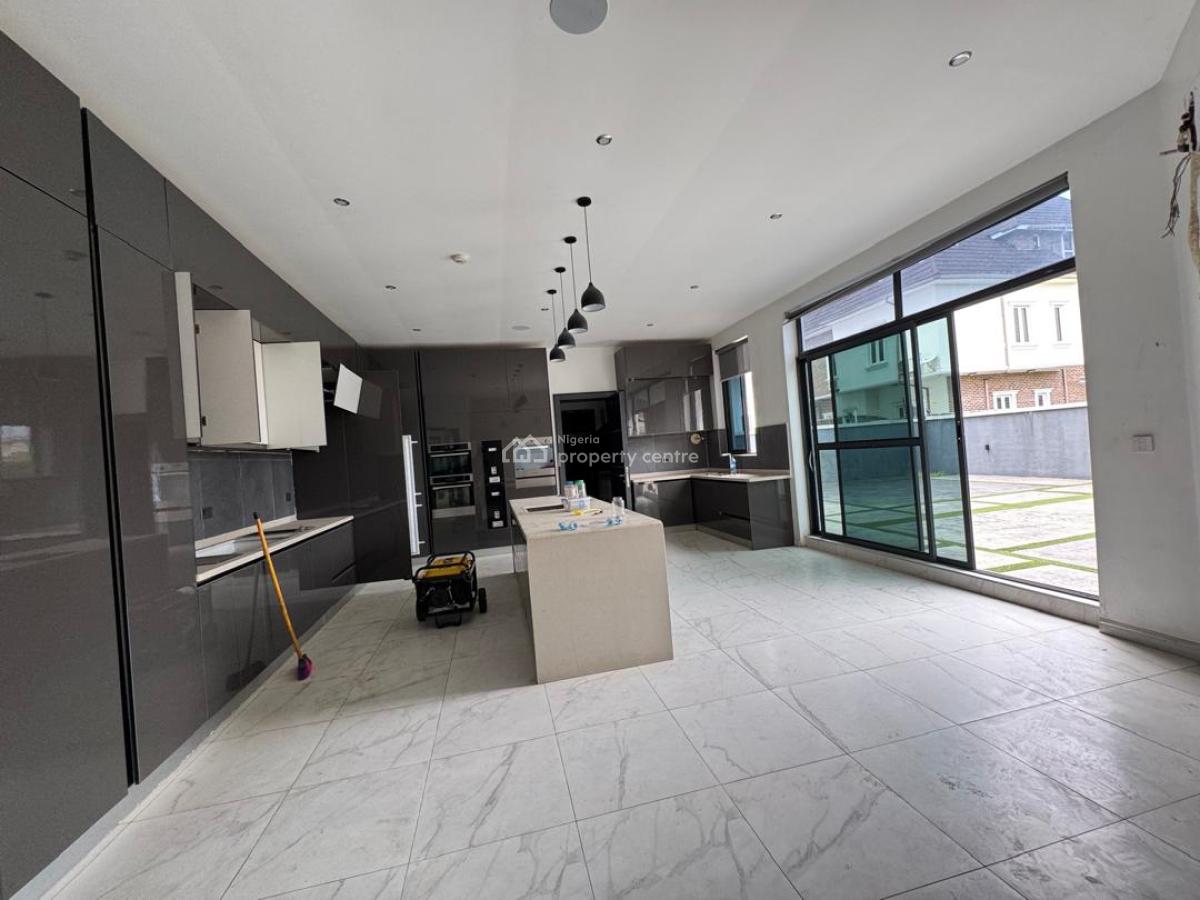 5- Bedroom Detached House with 2 Room Bq, Pinnock Beach Estate, Osapa, Lekki, Lagos, House for Sale