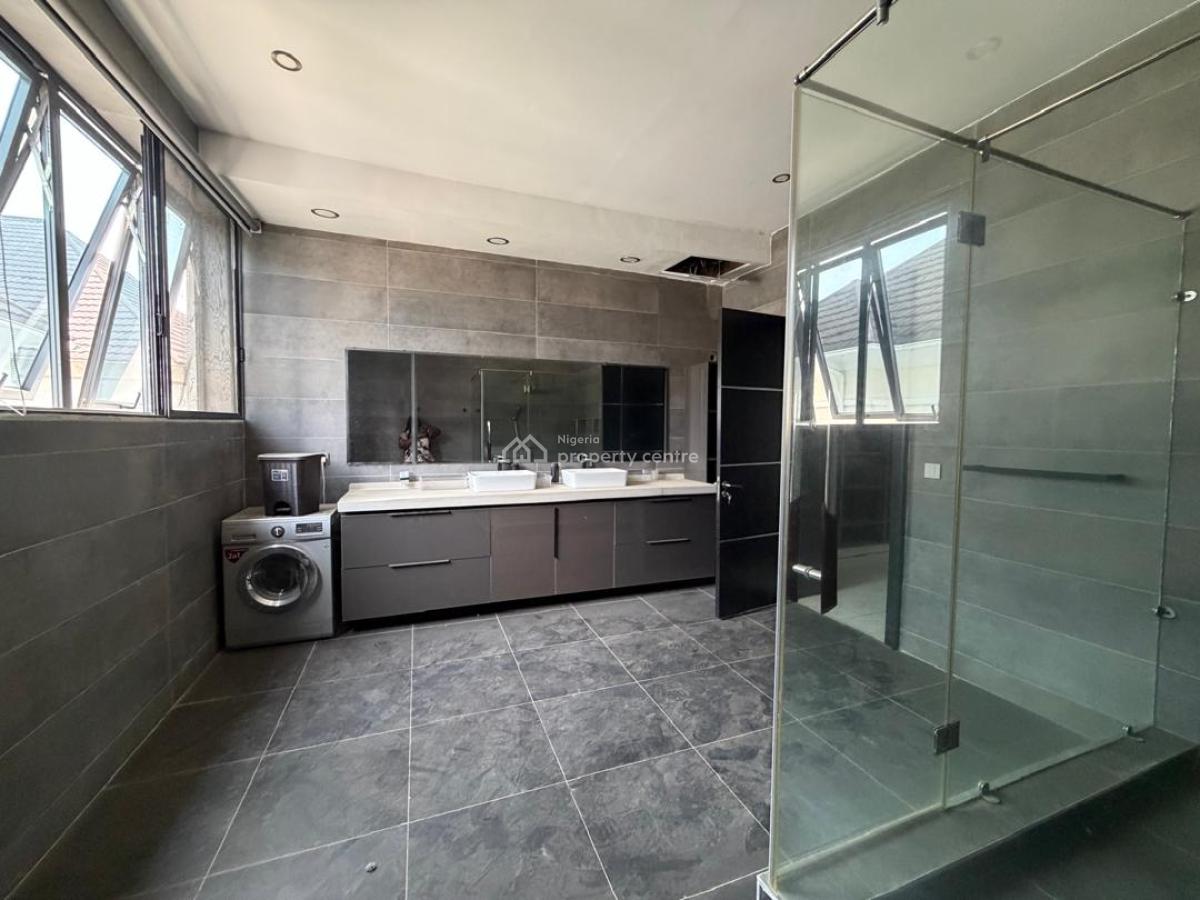 5- Bedroom Detached House with 2 Room Bq, Pinnock Beach Estate, Osapa, Lekki, Lagos, House for Sale