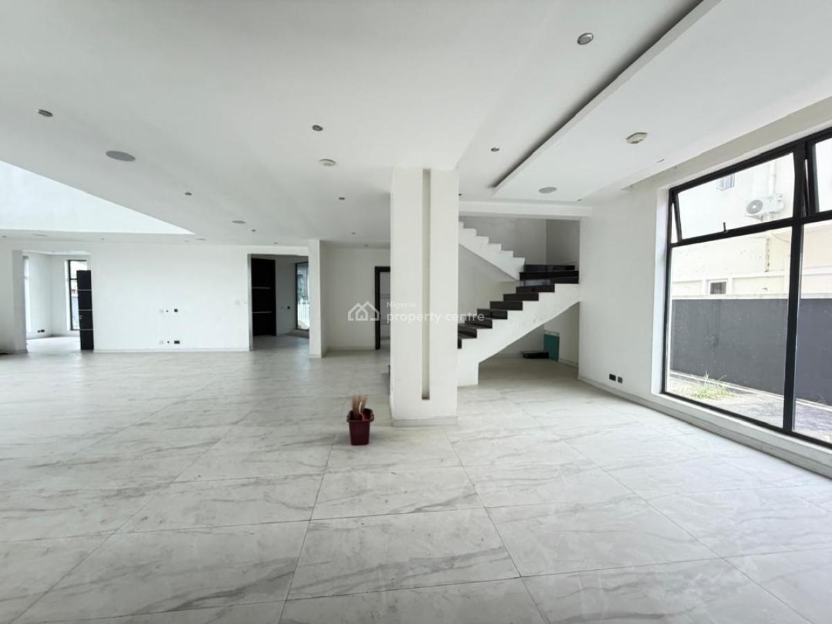 5- Bedroom Detached House with 2 Room Bq, Pinnock Beach Estate, Osapa, Lekki, Lagos, House for Sale