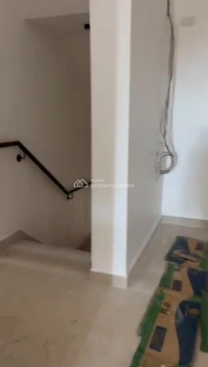 Executive 3 Bedroom Duplex, Akoka, Yaba, Lagos, Flat / Apartment for Rent