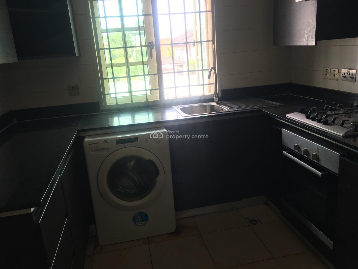 Partly Furnished 2 Bedrooms Flat with Air Conditioner, Parkview, Ikoyi, Lagos, Flat / Apartment for Rent