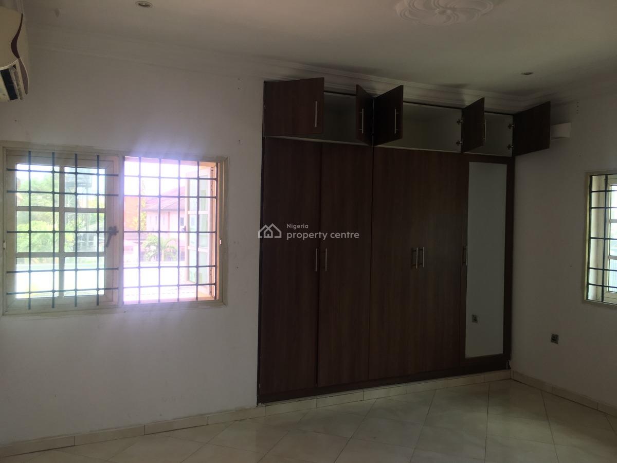 Partly Furnished 2 Bedrooms Flat with Air Conditioner, Parkview, Ikoyi, Lagos, Flat / Apartment for Rent