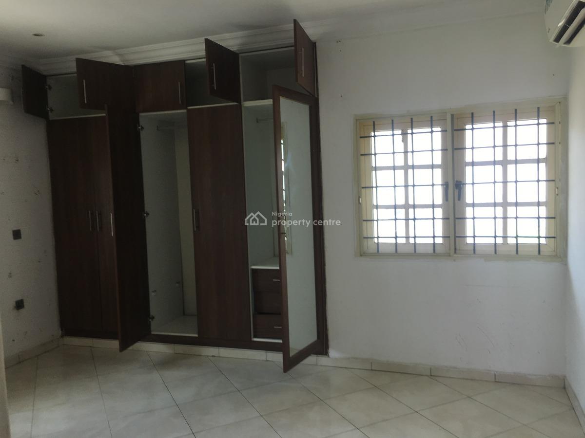 Partly Furnished 2 Bedrooms Flat with Air Conditioner, Parkview, Ikoyi, Lagos, Flat / Apartment for Rent