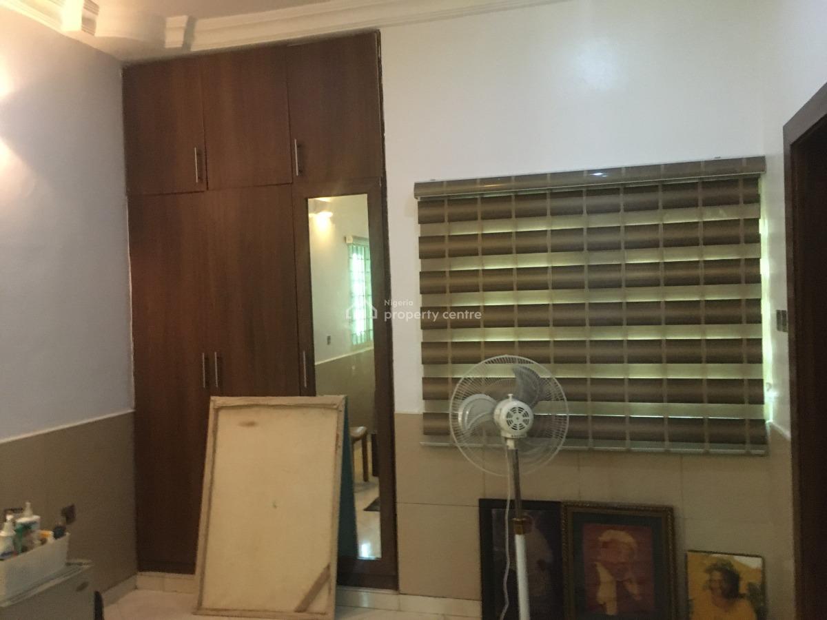 Partly Furnished 3 Bedrooms Flat with a Room Bq  with Air Conditioner, Parkview, Ikoyi, Lagos, Flat / Apartment for Rent