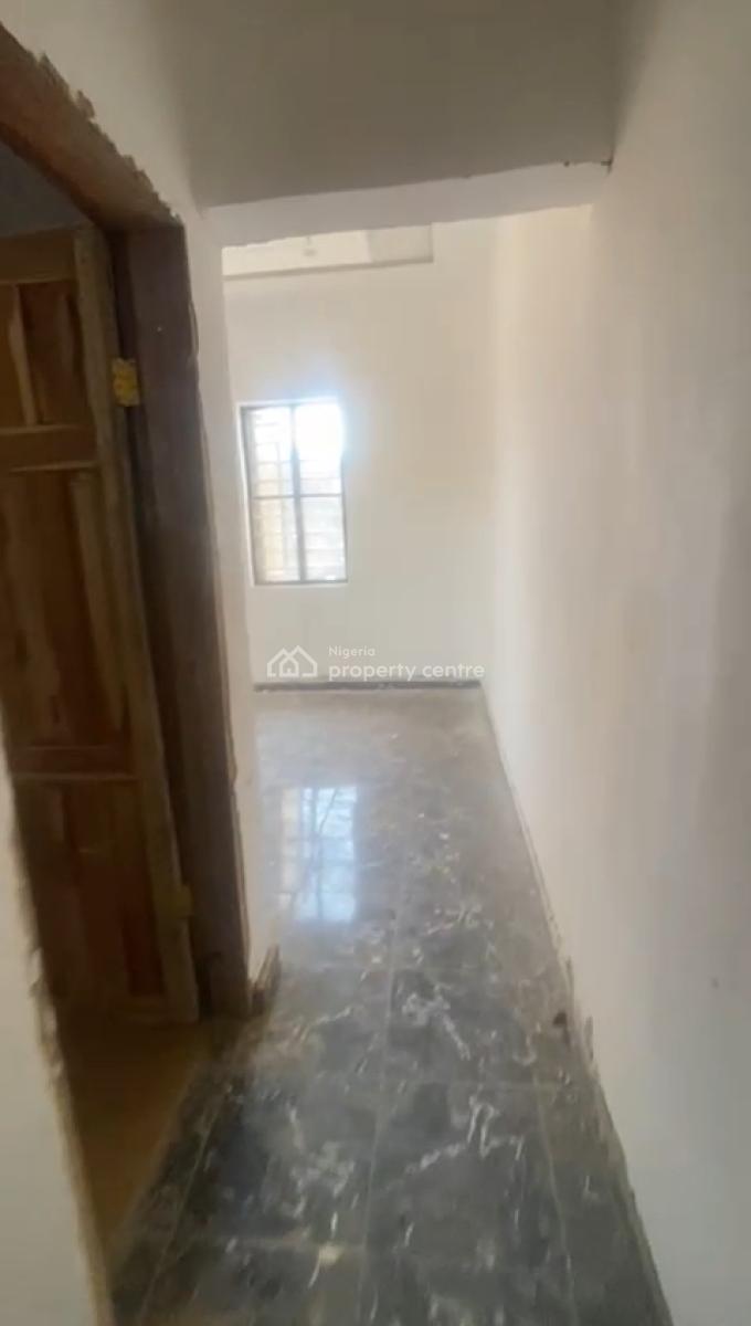 Newly Built Mini Flat, Oworonshoki, Shomolu, Lagos, Mini Flat (room and Parlour) for Rent