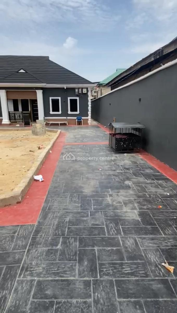 Newly Built Mini Flat ( 11 Units), Oworonshoki, Shomolu, Lagos, Mini Flat (room and Parlour) for Rent