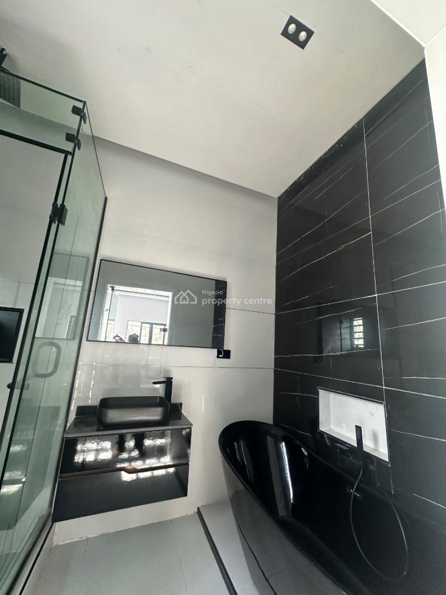 4 Bedrooms, Ikota, Lekki, Lagos, Semi-detached Duplex for Sale