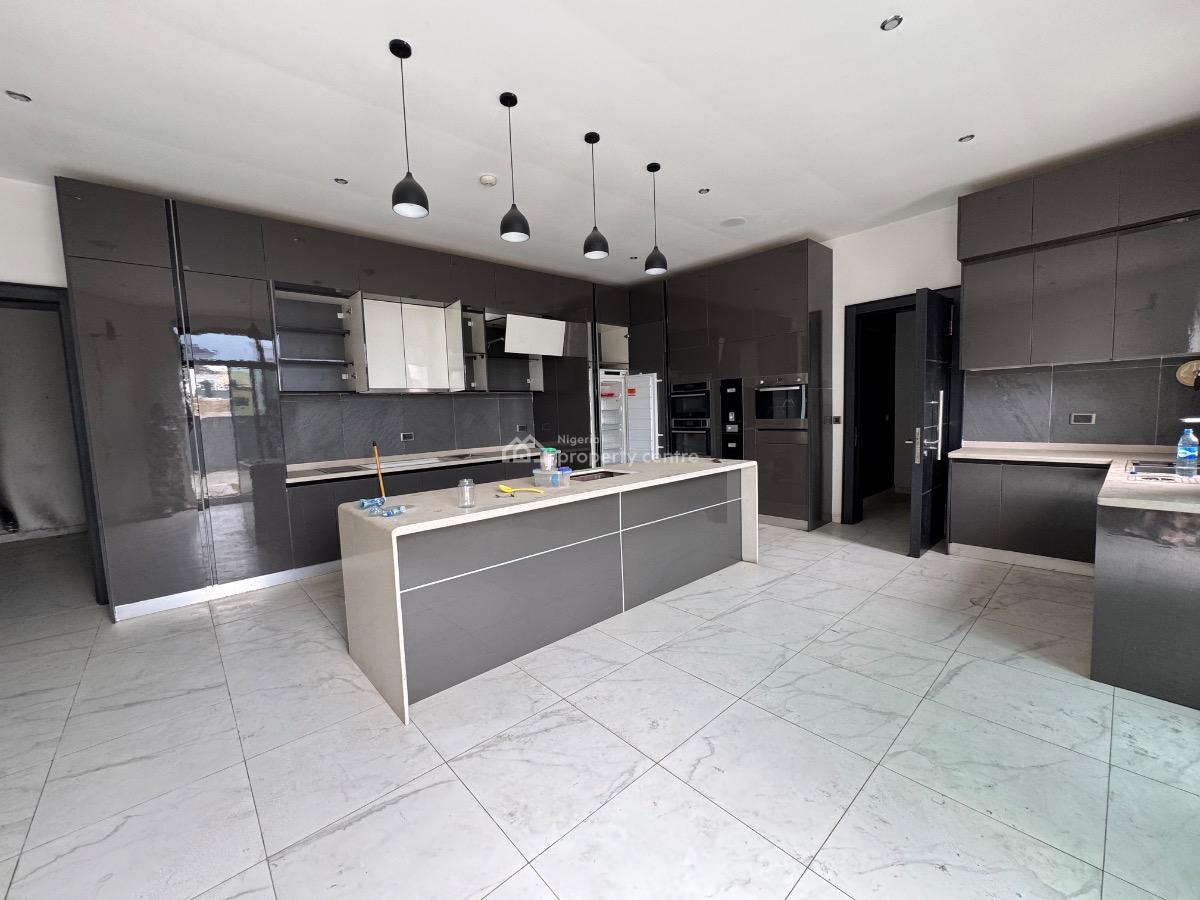 5 Bedroom Detached Duplex with 2 Room Bq, Pinnock Beach Estate, Osapa, Lekki, Lagos, Detached Duplex for Sale