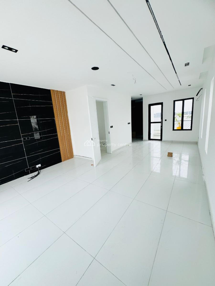 Sleek 5-bedroom Detached Home with Bq, Orchid Road, Lekki, Lagos, Detached Duplex for Sale