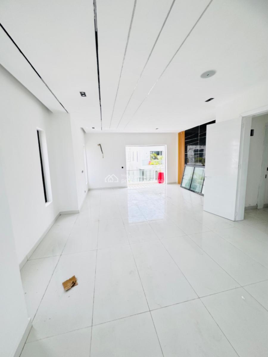 Sleek 5-bedroom Detached Home with Bq, Orchid Road, Lekki, Lagos, Detached Duplex for Sale