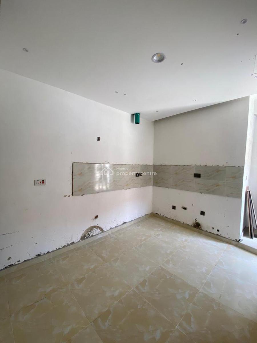 Elegant 4 Bedroom Semi Detached Duplex with a Room Bq, Ologolo, Lekki, Lagos, Semi-detached Duplex for Sale