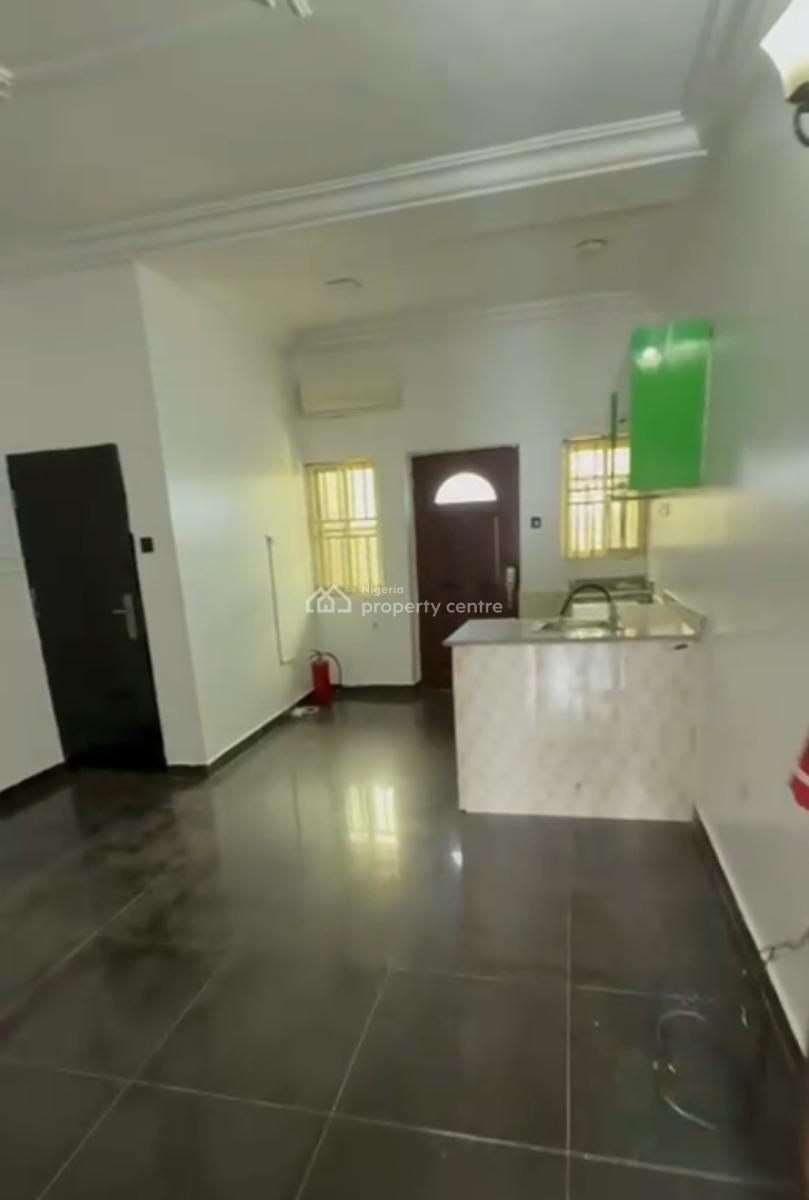 a Lovely Mini Flat Apartment, Equiped with Acs, Dstv Antena  Wired, Bera Estate, Lekki, Lagos, Mini Flat (room and Parlour) for Rent