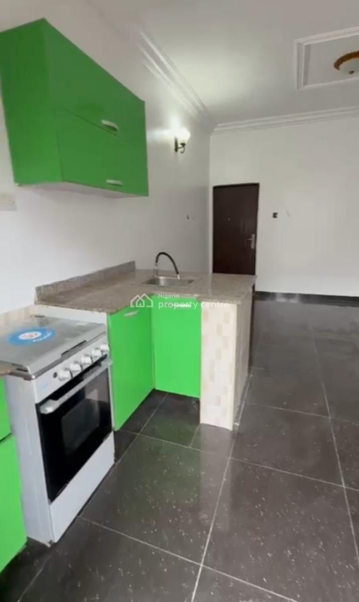 a Lovely Mini Flat Apartment, Equiped with Acs, Dstv Antena  Wired, Bera Estate, Lekki, Lagos, Mini Flat (room and Parlour) for Rent