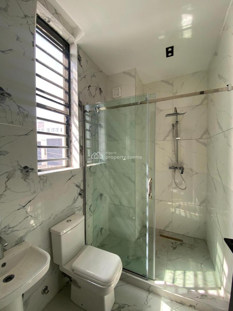 Fully Serviced 2 Bedroom Apartment in a Secured Location, Ologolo, Lekki, Lagos, Flat / Apartment for Sale