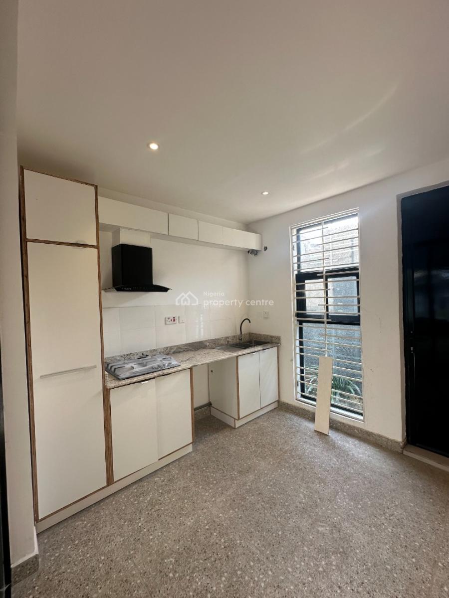 Beautiful 3 Bedroom Terrace Duplex, Ikota, Lekki, Lagos, Terraced Duplex for Sale