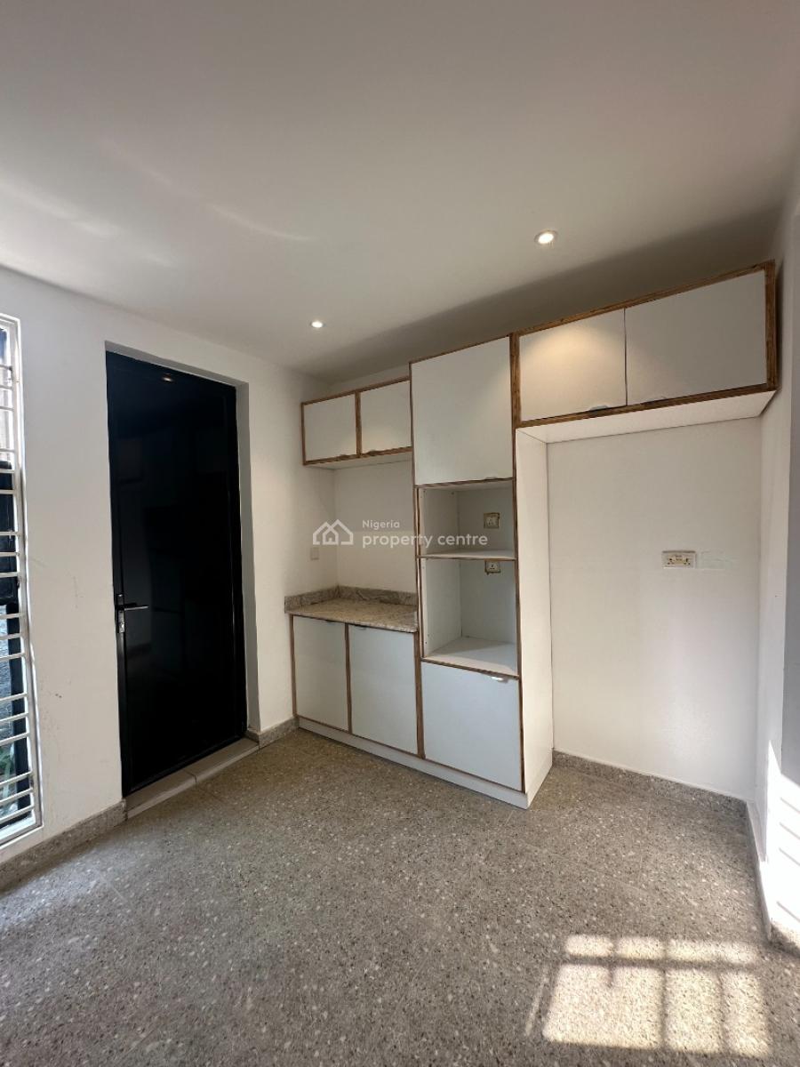 Beautiful 3 Bedroom Terrace Duplex, Ikota, Lekki, Lagos, Terraced Duplex for Sale