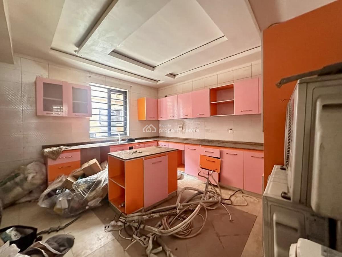 Spacious 4-bedroom Terrace Duplex with Modern Finishing, Osapa, Lekki, Lagos, Terraced Duplex for Rent