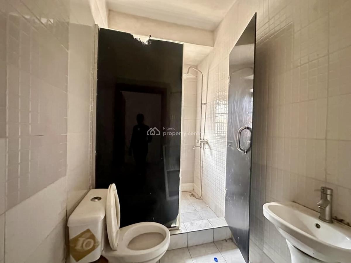 Spacious 4-bedroom Terrace Duplex with Modern Finishing, Osapa, Lekki, Lagos, Terraced Duplex for Rent