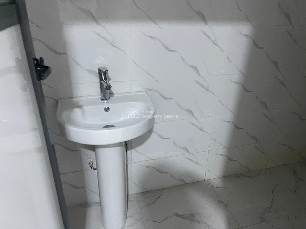 Sharp 2 Bedroom Apartment, Ogunfayo, Eputu, Ibeju Lekki, Lagos, Flat / Apartment for Rent