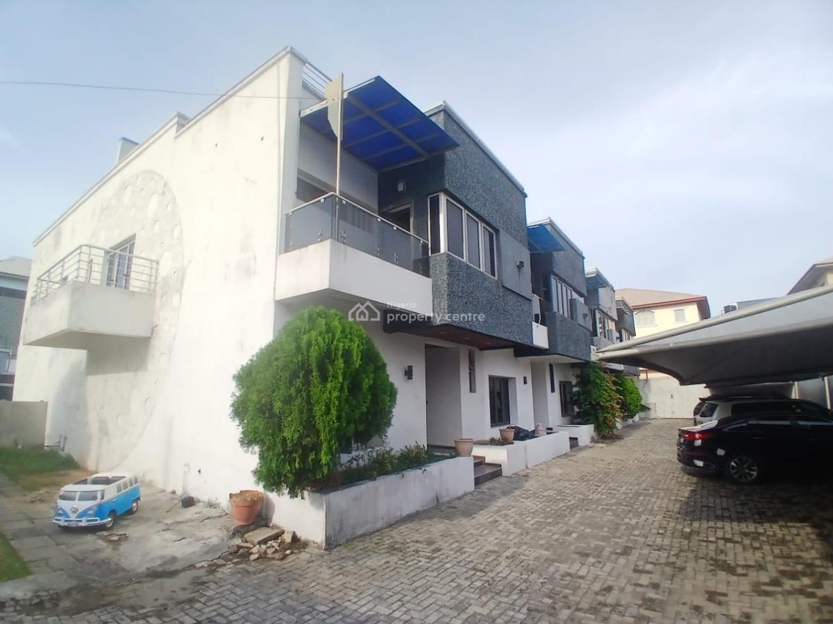 Lovely Self Serviced 4 Bedroom Terrace Duplex, Lekki Right, Lekki Phase 1, Lekki, Lagos, Terraced Duplex for Rent
