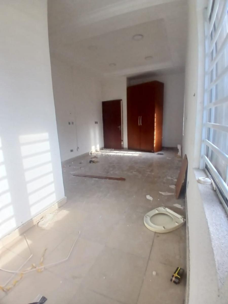 Lovely Self Serviced 4 Bedroom Terrace Duplex, Lekki Right, Lekki Phase 1, Lekki, Lagos, Terraced Duplex for Rent