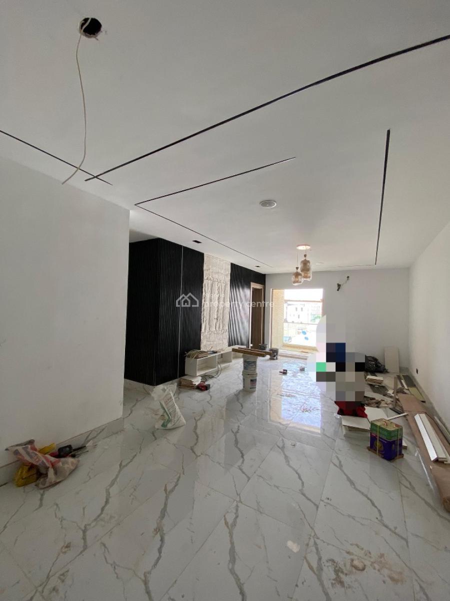 Mordern 2 Bedroom Apartment, Lekki Phase 1, Lekki, Lagos, Flat / Apartment for Sale