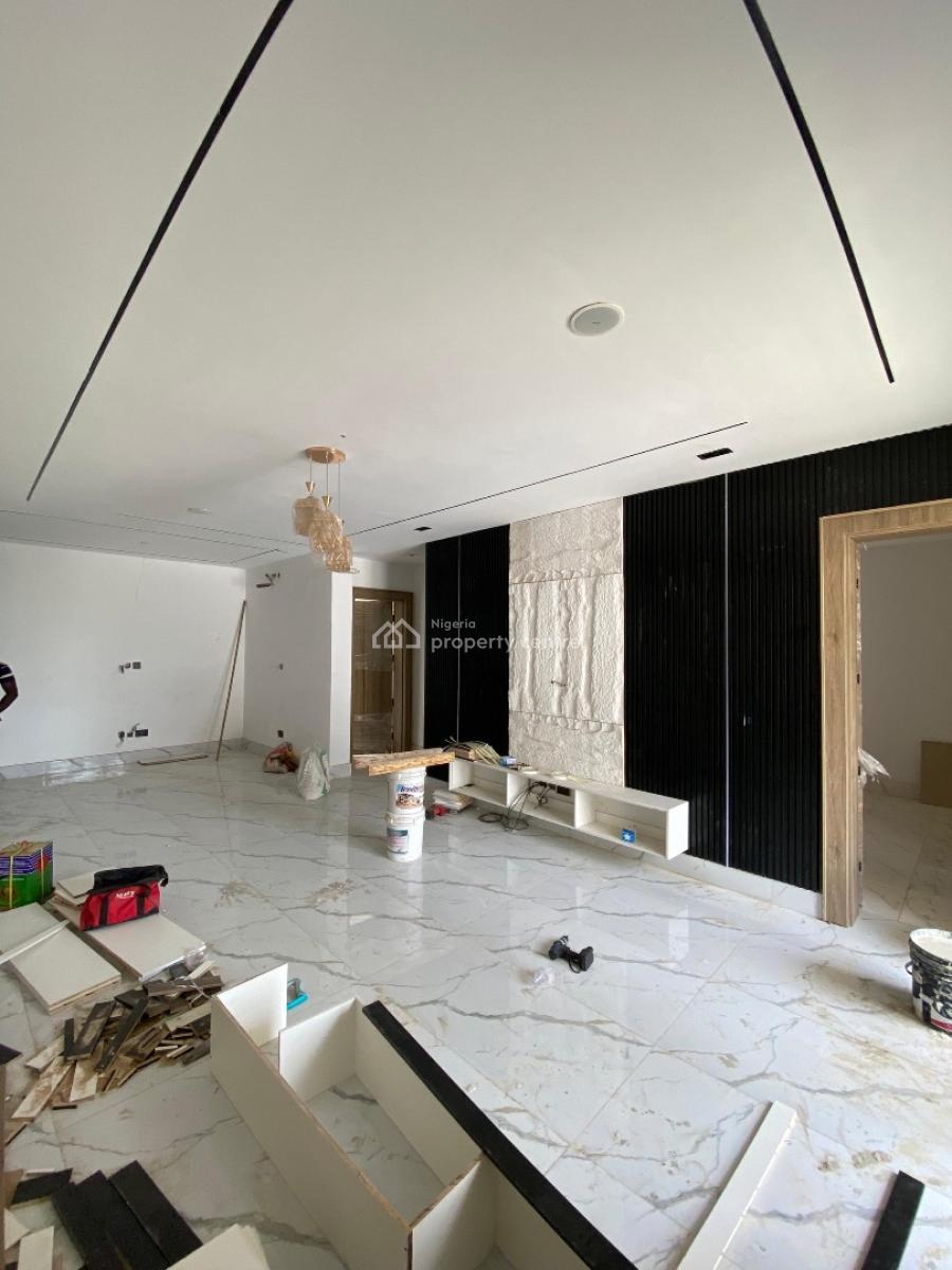 Mordern 2 Bedroom Apartment, Lekki Phase 1, Lekki, Lagos, Flat / Apartment for Sale