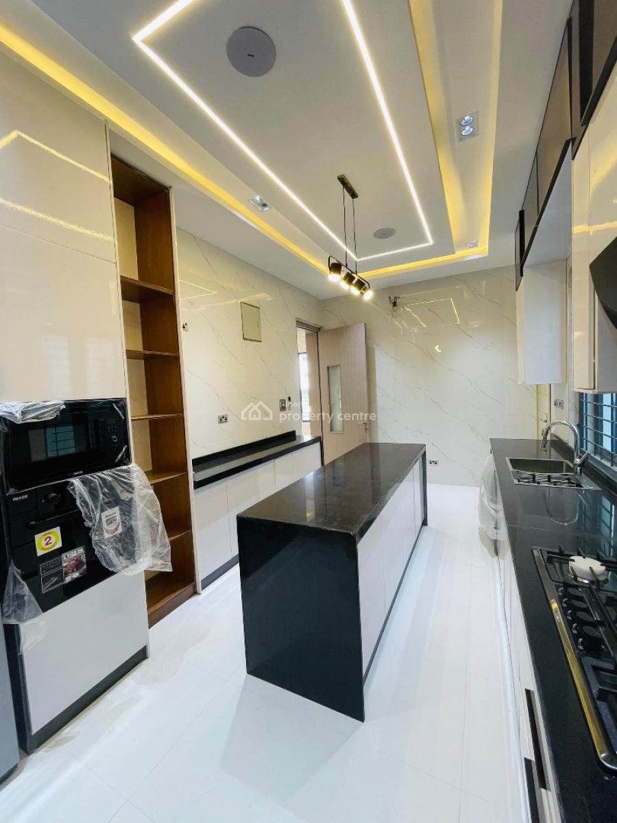 Elegant 5-bedroom Detached Home with Pool, Lekki Phase 1, Lekki, Lagos, Detached Duplex for Sale