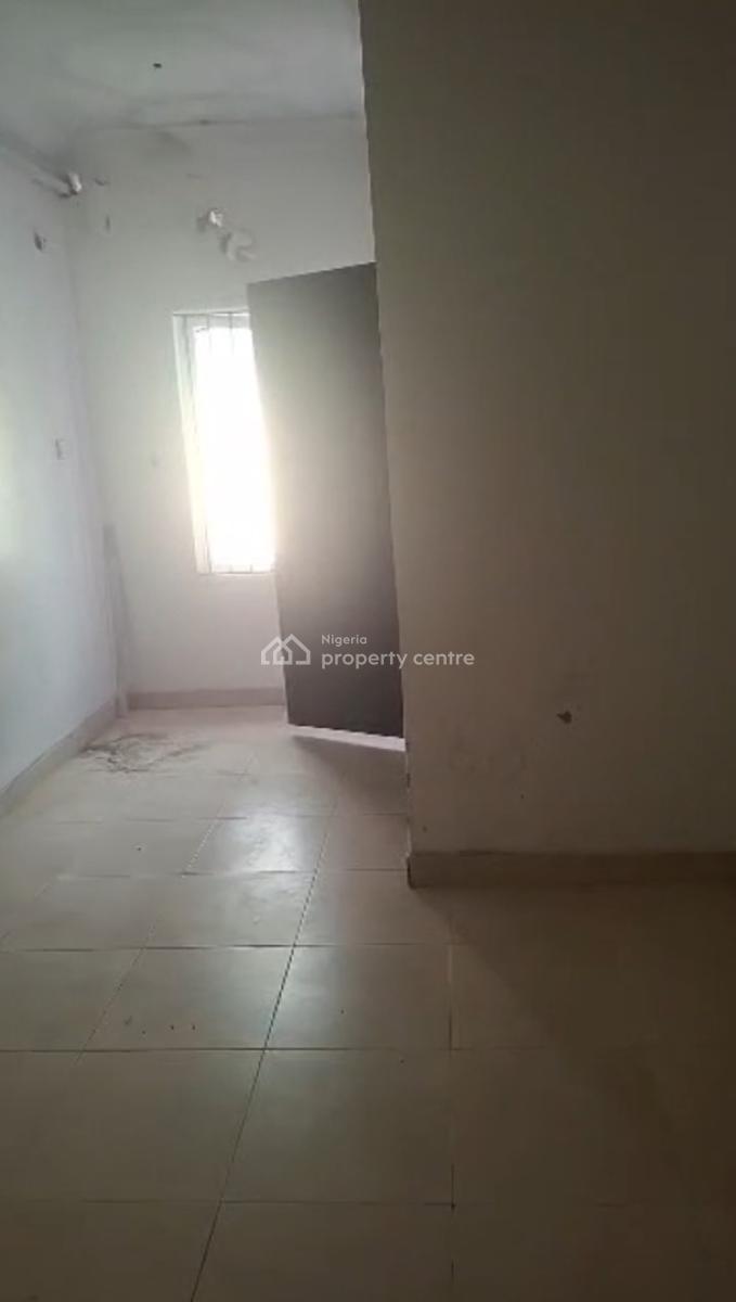 Renovated 3 Bedrooms Terraced Serviced Duplex with Boys Quarter, Horizon 2 Estate Extension Behind a.p Filling Station, Ikate Elegushi, Lekki, Lagos, Terraced Duplex for Rent