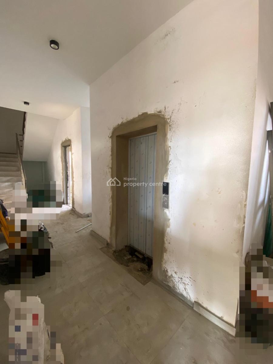 a Elegant 2 Bedroom Apartment, Lekki Phase 1, Lekki Phase 1, Lekki, Lagos, Flat / Apartment for Sale