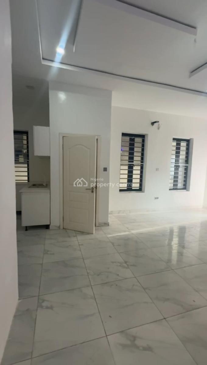 Spacious Studio Apartment, Orchid Road, Lekki, Lagos, Self Contain (single Rooms) for Rent