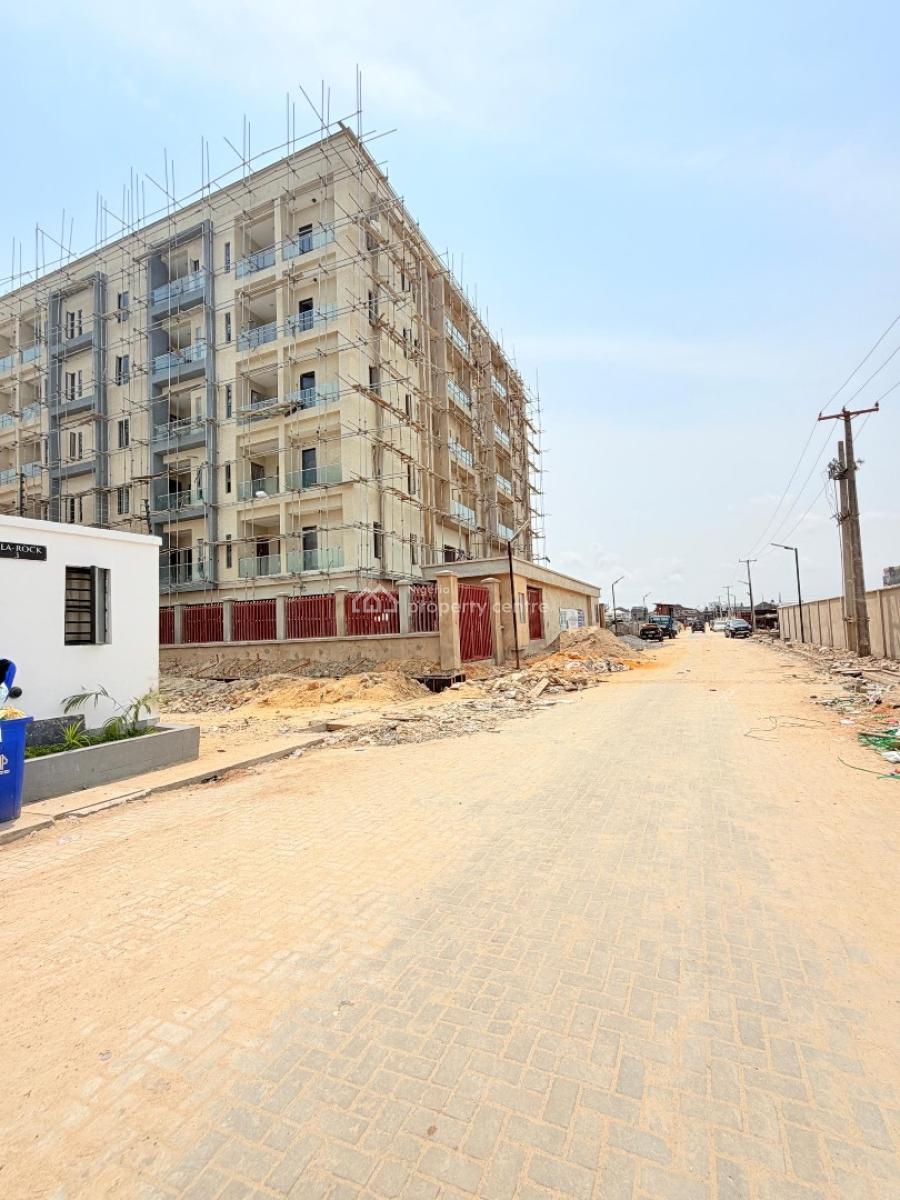 Beautiful 1 Bedroom Apartment, Lekki Phase 1, Lekki, Lagos, Flat / Apartment for Sale
