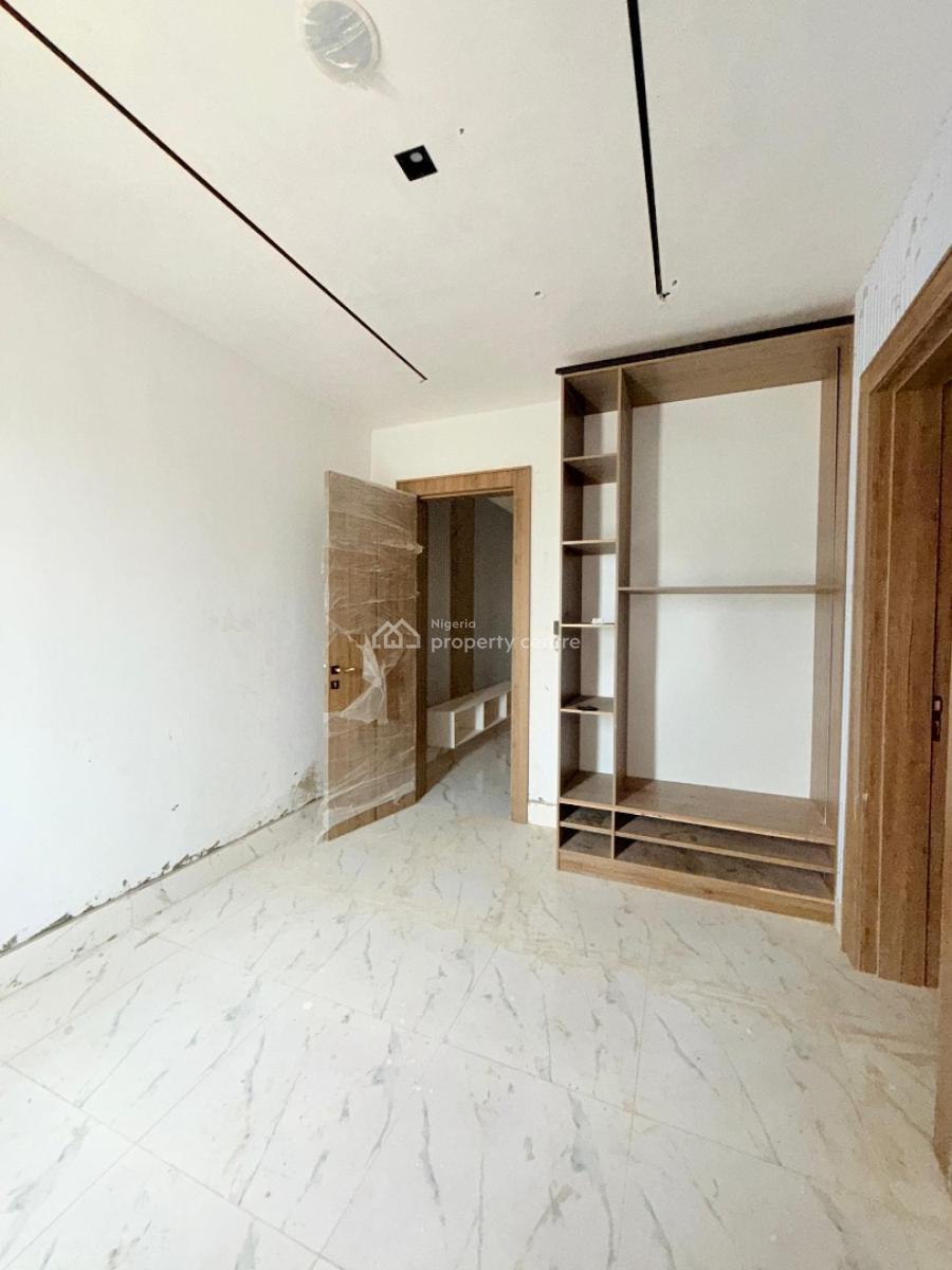 Beautiful 1 Bedroom Apartment, Lekki Phase 1, Lekki, Lagos, Flat / Apartment for Sale