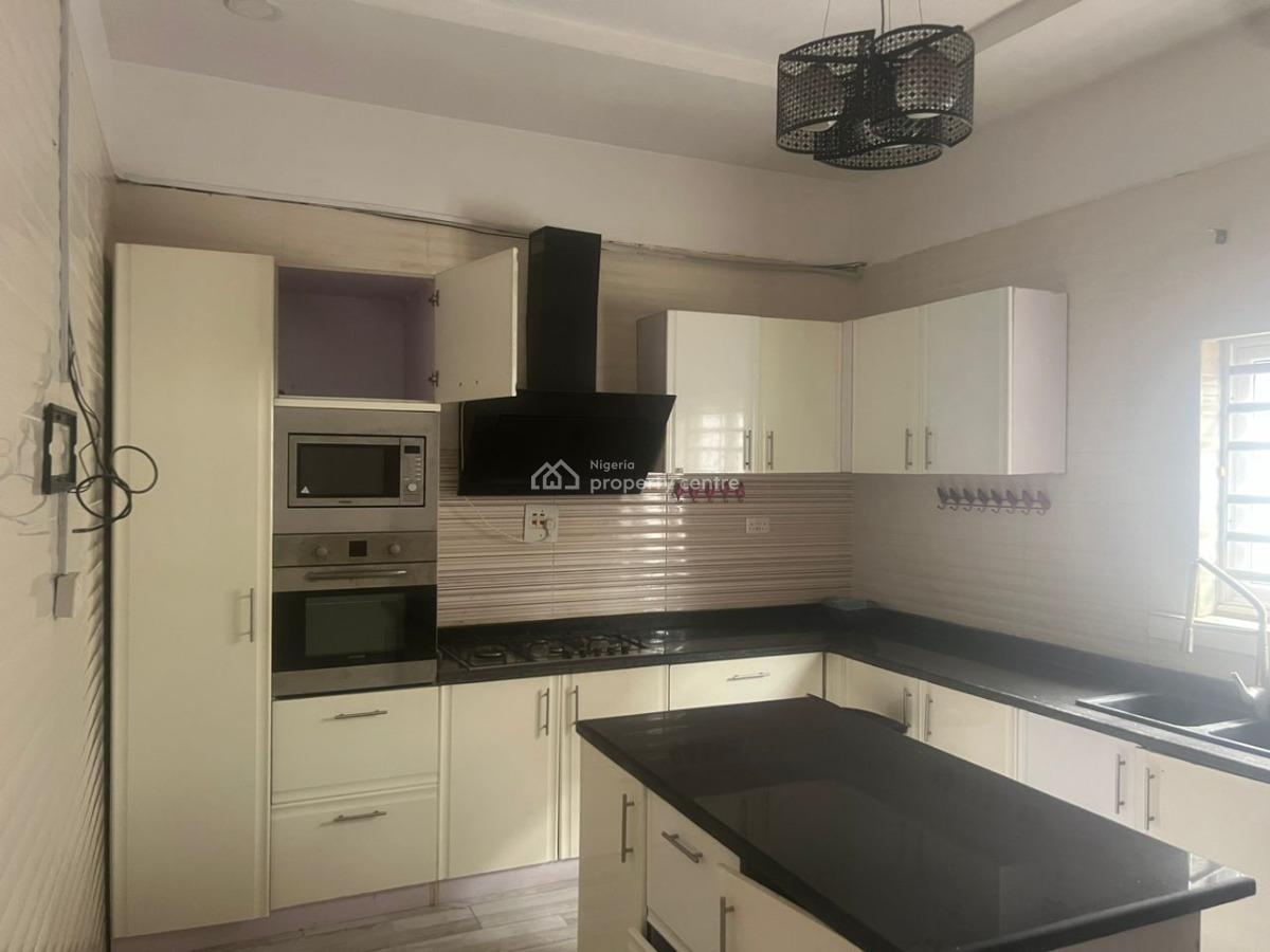 Self Compound 4 Bedroom Semi Detached Duplex with Bq, Osapa, Lekki, Lagos, Semi-detached Duplex for Sale