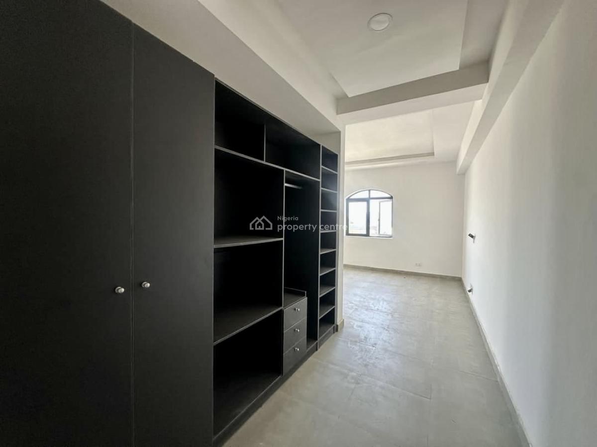 Spacious 2-bedroom Apartment with Bq, Lekki Phase 1, Lekki, Lagos, Flat / Apartment for Rent