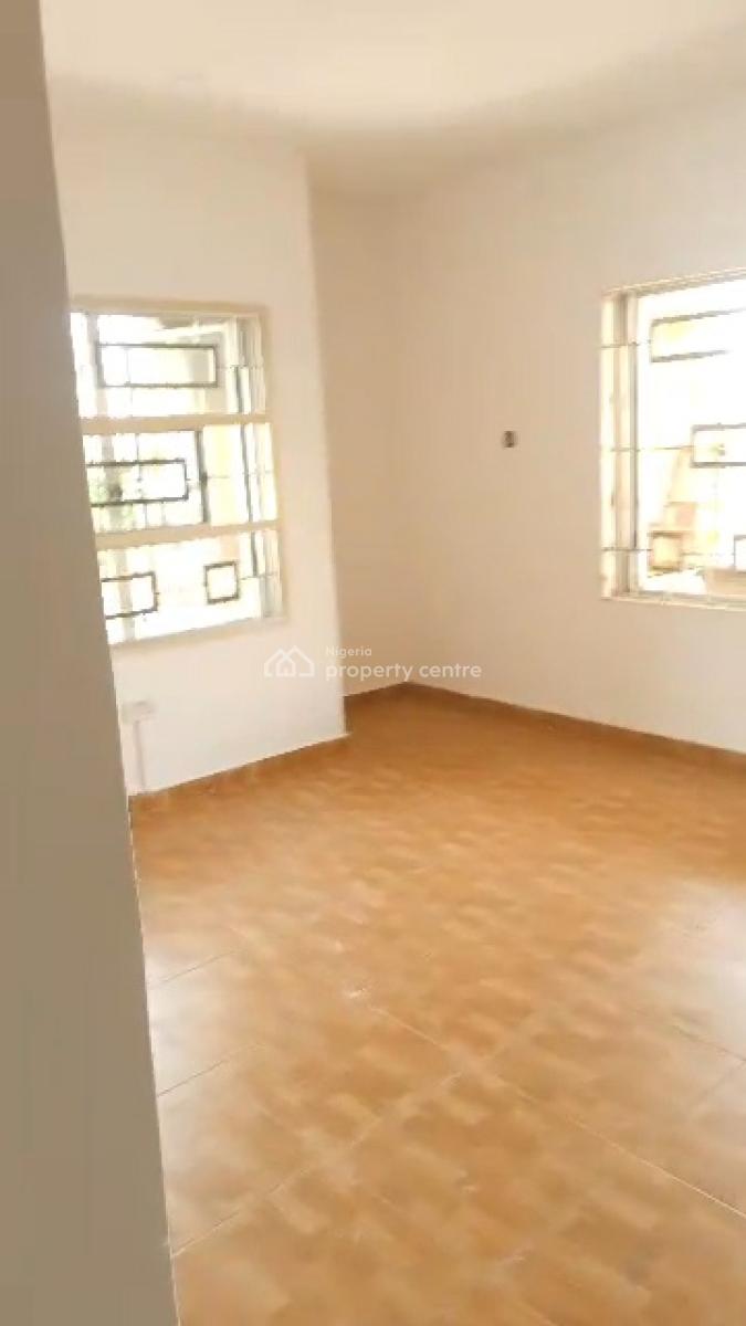 Sharp and Spacious Mini Flat Apartment Upstair, Okun-ajah Eti-osa, Lekki, Lagos, Mini Flat (room and Parlour) for Rent