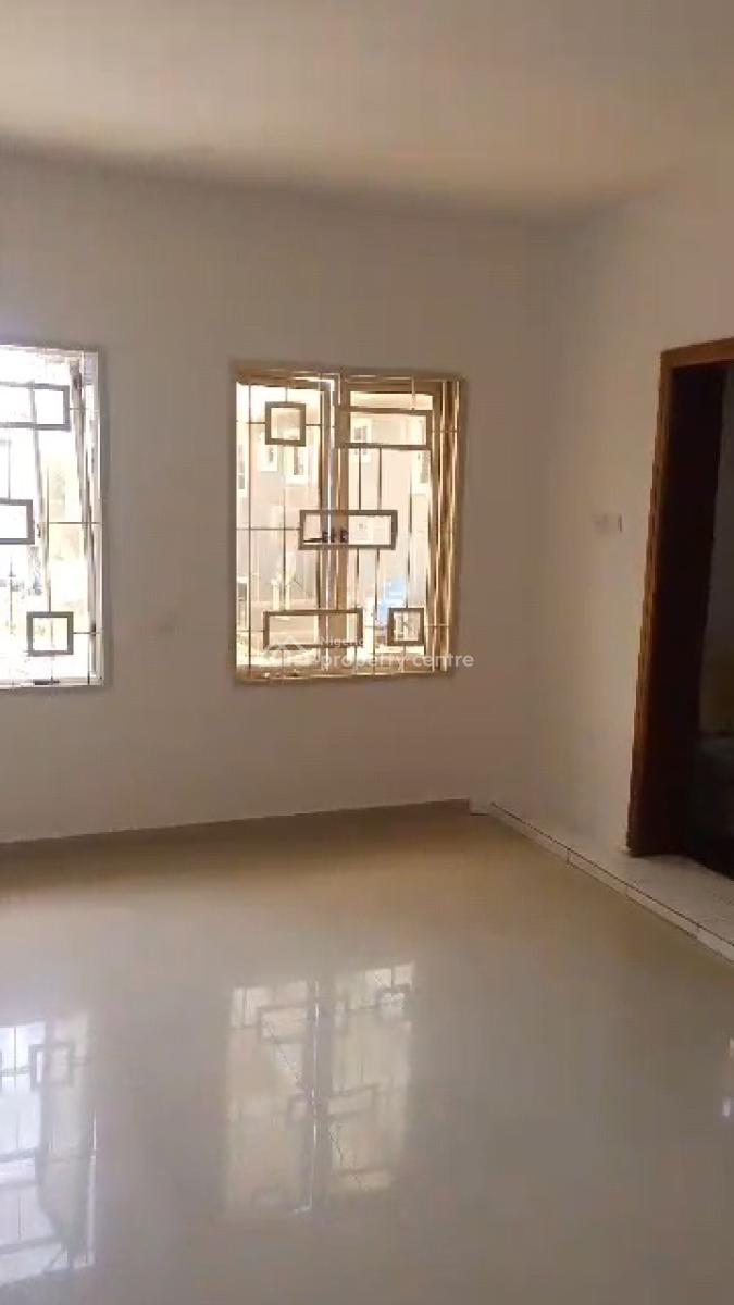 Sharp and Spacious Mini Flat Apartment Upstair, Okun-ajah Eti-osa, Lekki, Lagos, Mini Flat (room and Parlour) for Rent