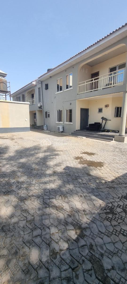 Sharp and Spacious Mini Flat / Apartment, Upstair, Okun-ajah, Eti-osa, Ajah, Lagos, Mini Flat (room and Parlour) for Rent